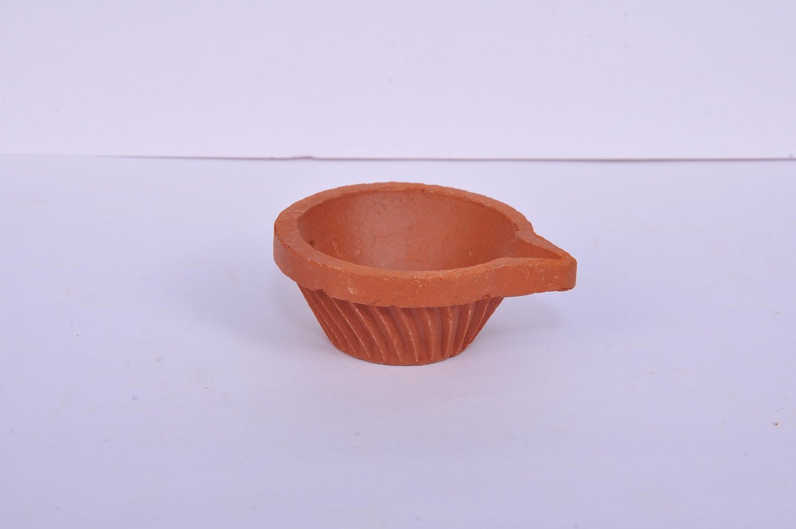 Shyamala pottery Traditional Clay Diya Set Pack of 24 | Handmade Earthen Oil Lamps for Home Decor | Decorative Mitti Diyas for Indoor Outdoor Decoration | Classic Terracotta Lighting Accent - Image 5