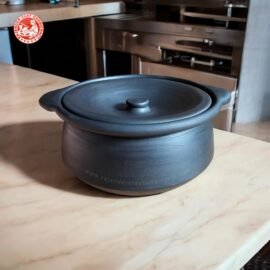 Traditional Black Kabutari Cooking Pot – Cooking and Serving Pot - Clay Pot for Daily Use (4 Liter)