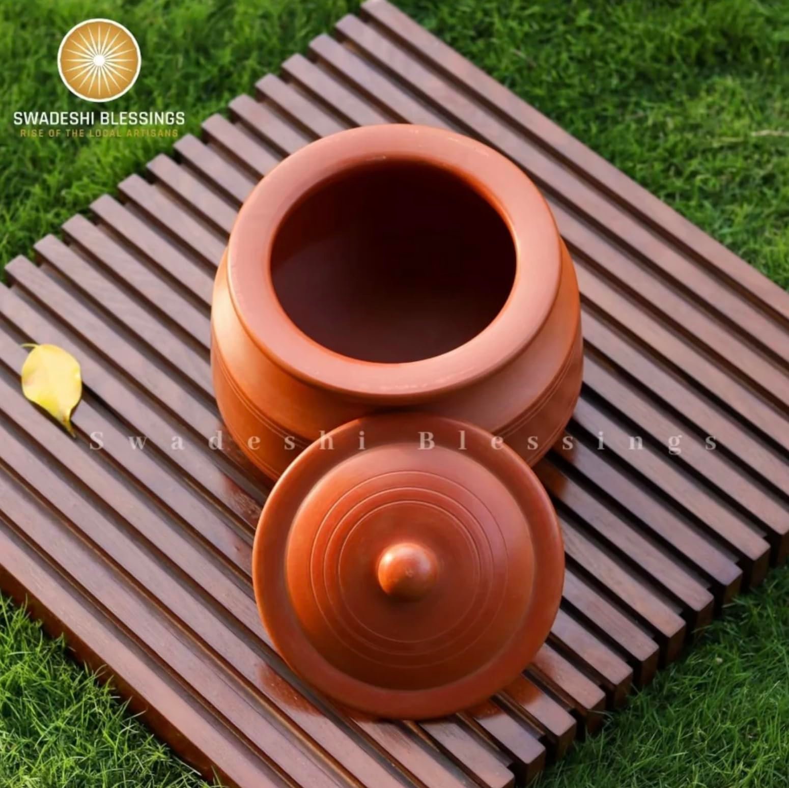 Swadeshi Blessings Unglazed Clay Pot for Cooking with Lid/Lead Free Clay Cooking Pot/Earthen Pot/Clay Handi/Earthen Kadai/Curry, Biryani Pots & Free ASH for Cleaning (3L) - Image 3