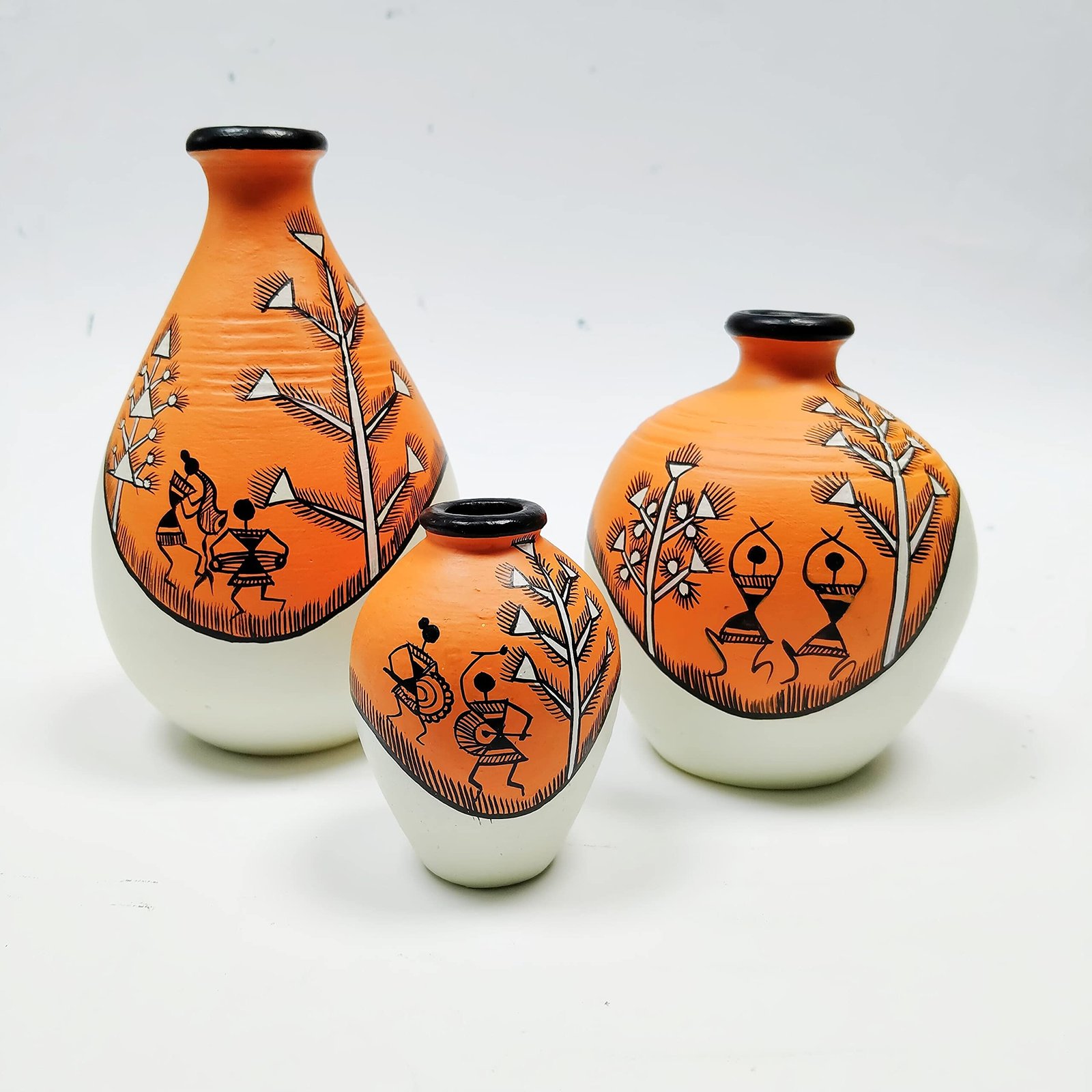 ARTYSTA BEAUTIFYING LIVES Earthenware'Warli Forests'Orange&Off White Handpainted Terracotta Oblong Flower Vases|Terracotta Decorative For Home Decor Earthen Flower Vase Pots For Home&Office(Set Of 3) - Image 3