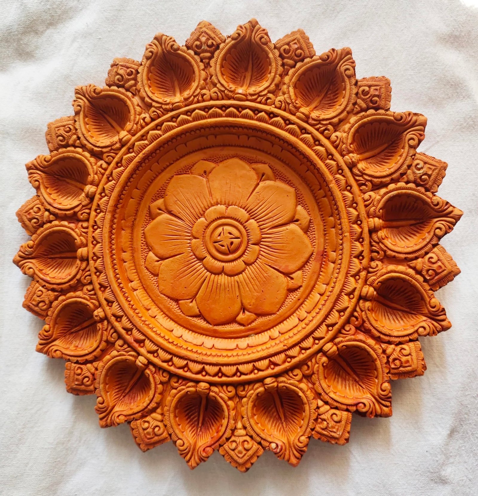 Mukherjee Handicraft’s Big Diwali Handmade Clay Deepak Diya lamp Oil mitti Diya diyas Decoration mud Big Gift Terracotta Traditional Pooja Festival Designer Beautiful Handcrafted Height 2cm Dia 30cm
